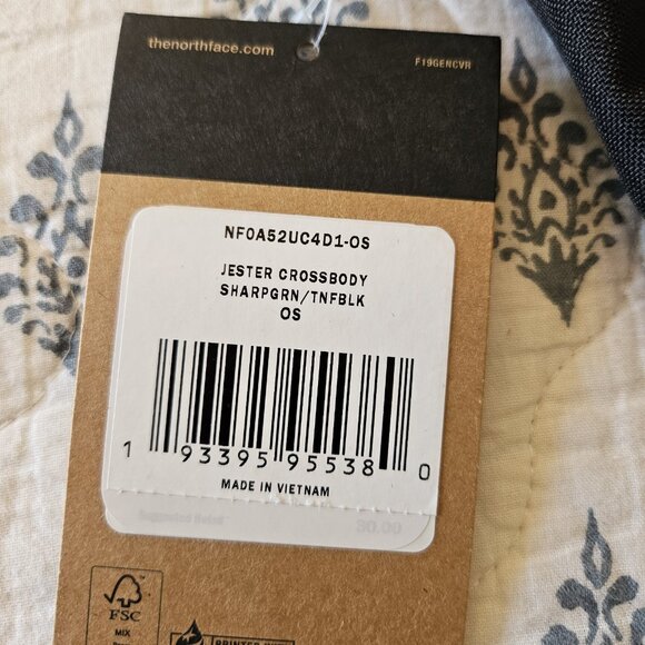 NWT North Face Jester Sling Crossbody Bag Green Black Travel Unisex - Picture 14 of 14